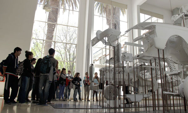 Visita de La Escuela secundaria N°16 de Ingeniero Maschwitz 